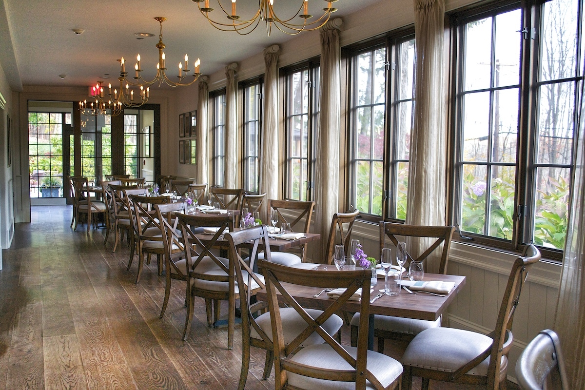 Bedford Post Inn dining room