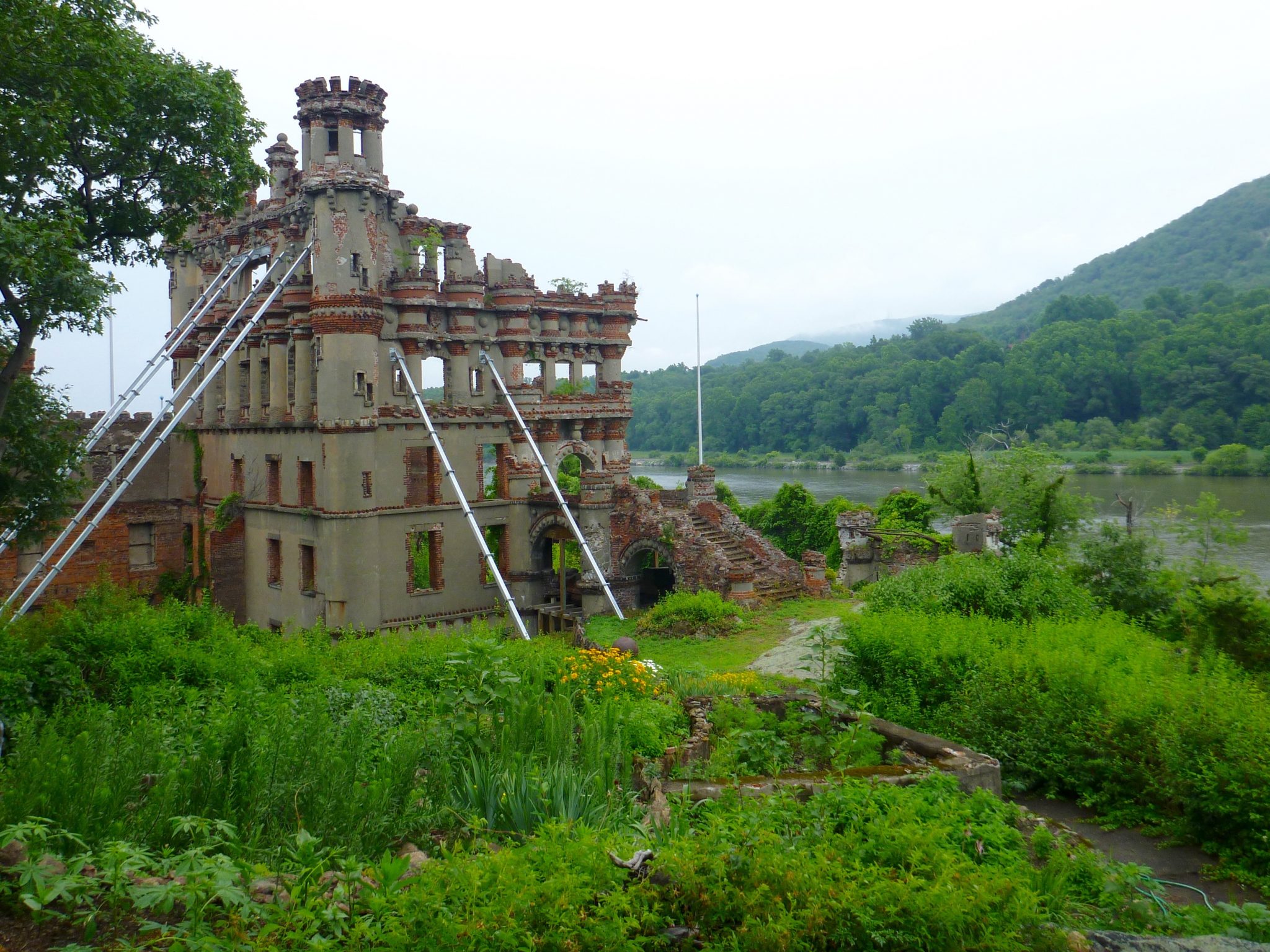bannerman castle tours beacon